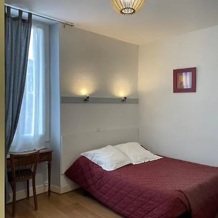 Du Clos Fleuri 3* Λούρδη