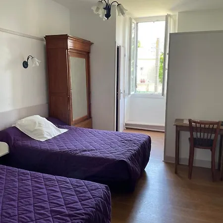 Du Clos Fleuri 3*